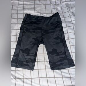 Dark grey camo bike shorts with pockets